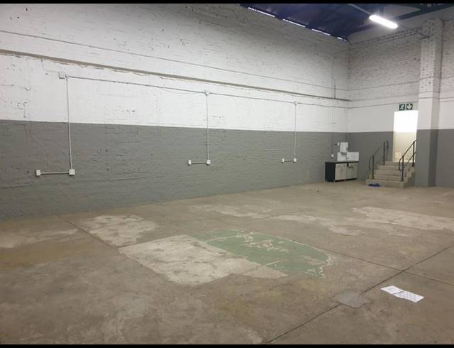 INDUSTRIAL PROPERTY TO RENT IN SILVERTON